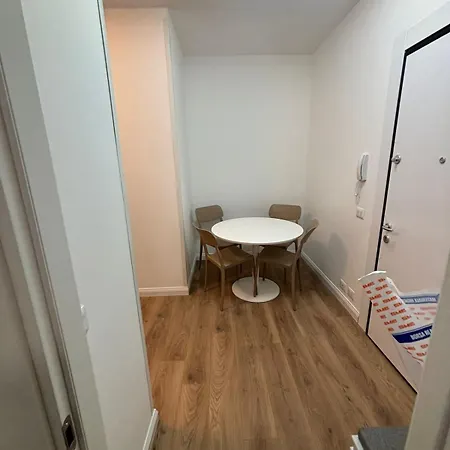 Casa Lavinia Bright Modern With Free Parking Easy Venice Access