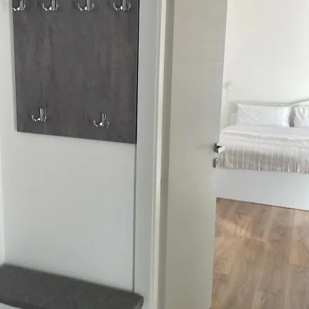 Casa Lavinia Bright Modern With Free Parking Easy Venice Access *